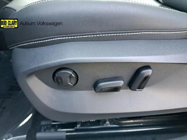 2025 Volkswagen Taos 1.5T SEL