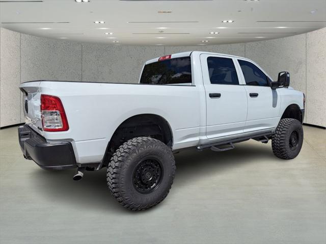 2023 RAM 2500 Tradesman Crew Cab 4x4 64 Box
