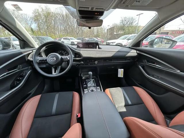 2025 Mazda CX-30 2.5 Carbon Turbo