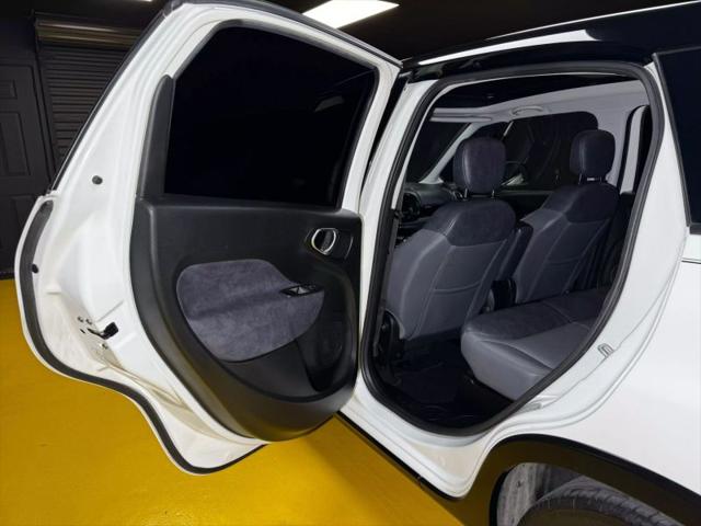 2017 Fiat 500L Trekking