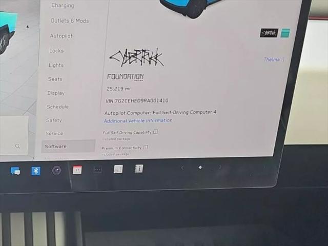 2024 Tesla Cybertruck All-Wheel Drive