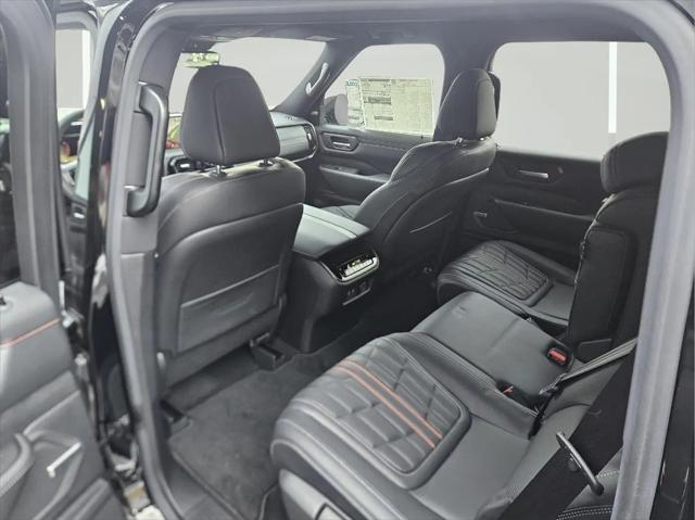 2025 Nissan Armada PRO-4X 4WD