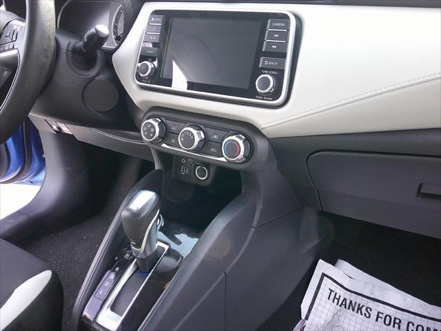 2021 Nissan Versa SV Xtronic CVT