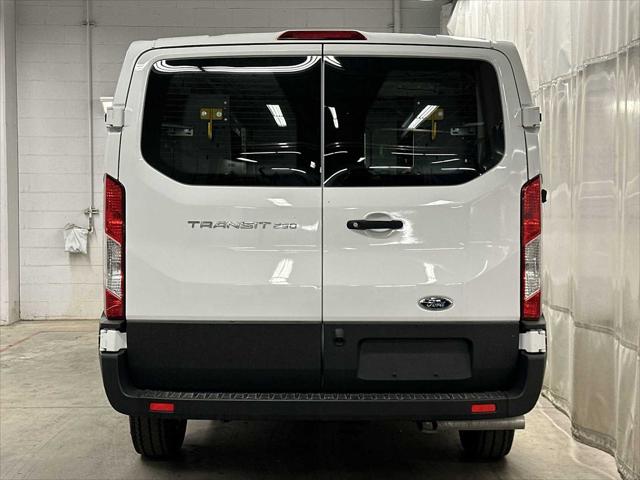 2025 Ford Transit Cargo Van Unknown