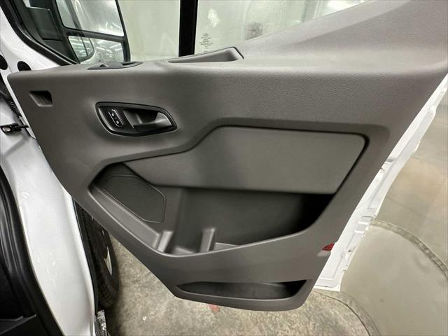 2025 Ford Transit Cargo Van Unknown