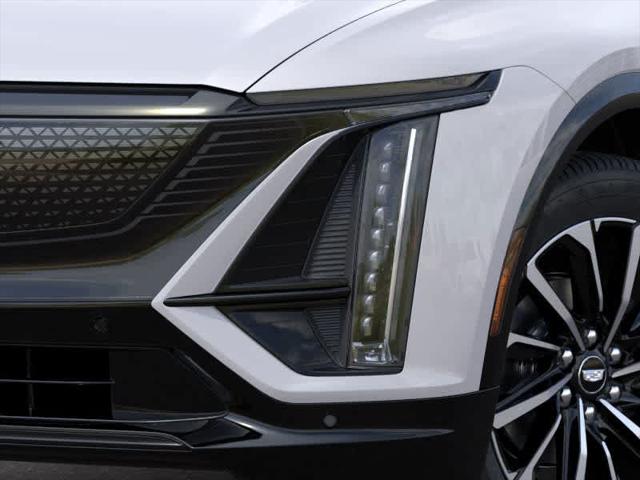2025 Cadillac iQ Sport 2 RWD