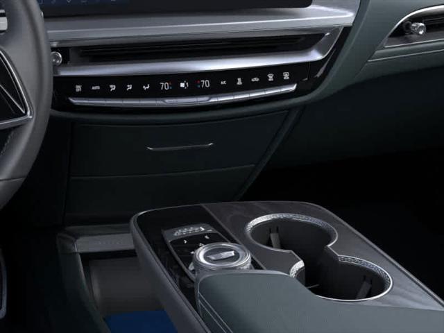 2025 Cadillac iQ Sport 3 RWD