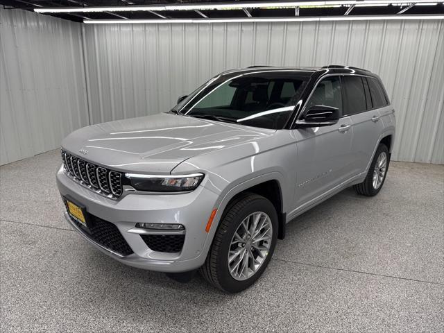 2025 Jeep Grand Cherokee GRAND CHEROKEE SUMMIT 4X4