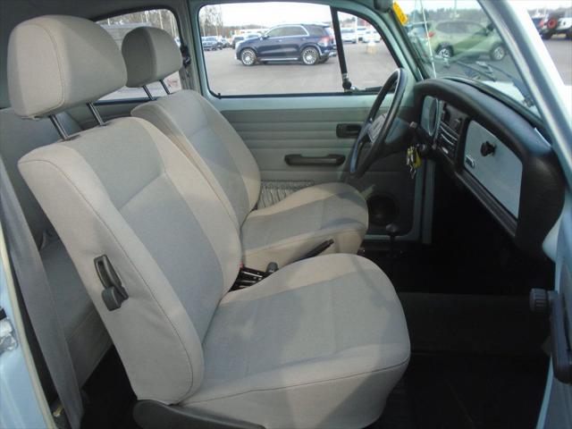 2004 Volkswagen Beetle Unknown