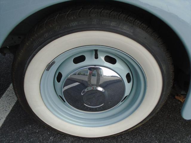 2004 Volkswagen Beetle Unknown