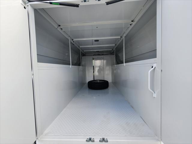 2025 Chevrolet Express Cutaway Work Van