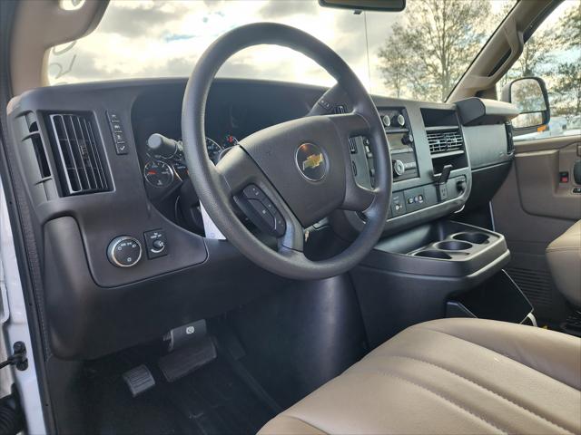 2025 Chevrolet Express Cutaway Work Van