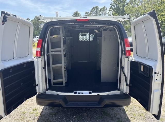 2025 Chevrolet Express Cargo Van RWD 2500 Regular Wheelbase WT