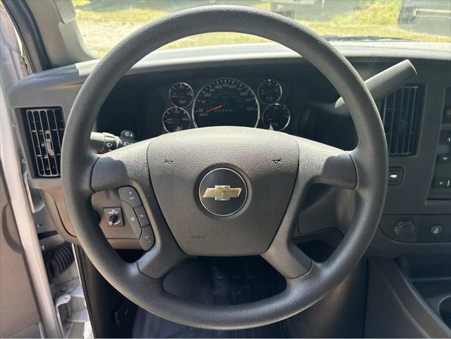 2025 Chevrolet Express Cargo Van RWD 2500 Regular Wheelbase WT