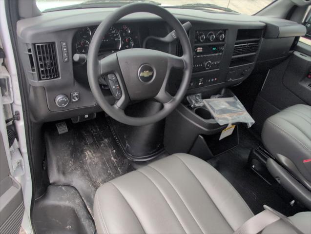 2025 Chevrolet Express Cargo Van RWD 2500 Regular Wheelbase WT