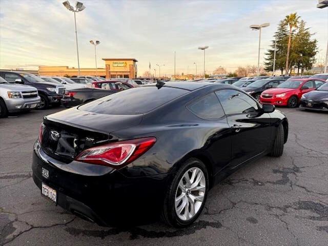 2014 Hyundai Genesis Coupe 2.0T Premium