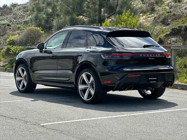 2025 Porsche Macan Unknown