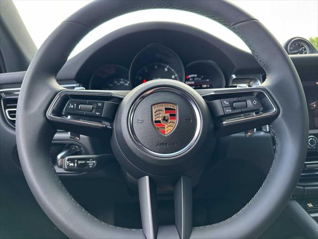 2025 Porsche Macan Unknown