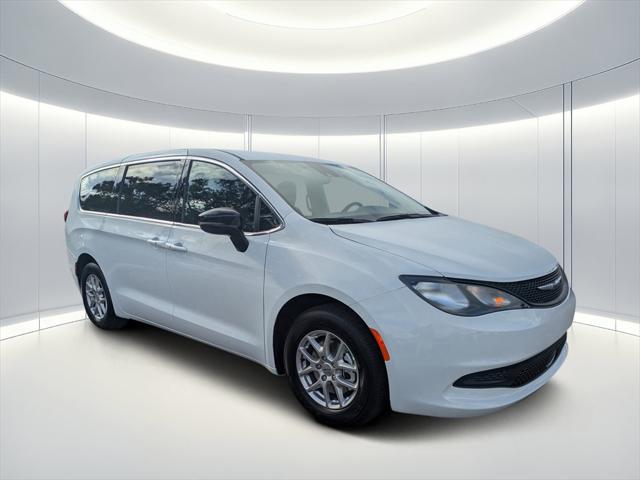 2025 Chrysler Voyager VOYAGER