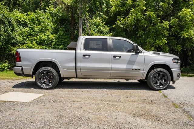 2025 RAM Ram 1500 RAM 1500 BIG HORN CREW CAB 4X4 64 BOX