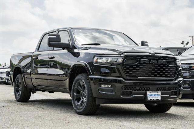 2025 RAM Ram 1500 RAM 1500 BIG HORN CREW CAB 4X4 64 BOX