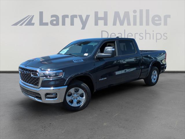 2025 RAM Ram 1500 RAM 1500 BIG HORN CREW CAB 4X4 64 BOX