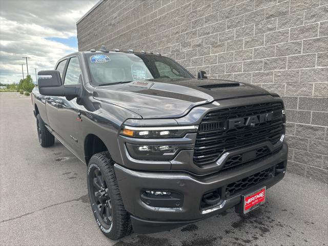 2025 RAM Ram 3500 RAM 3500 LARAMIE CREW CAB 4X4 8 BOX