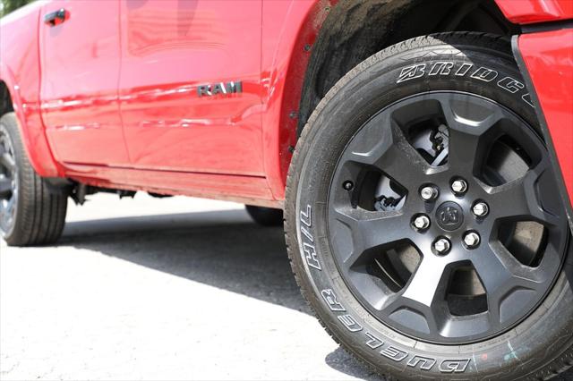 2025 RAM Ram 1500 RAM 1500 LONE STAR CREW CAB 4X4 57 BOX