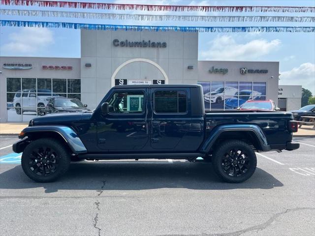 2025 Jeep Gladiator GLADIATOR NIGHTHAWK 4X4 2025 Jeep Gladiator GLADIATOR NIGHTHAWK 4X4