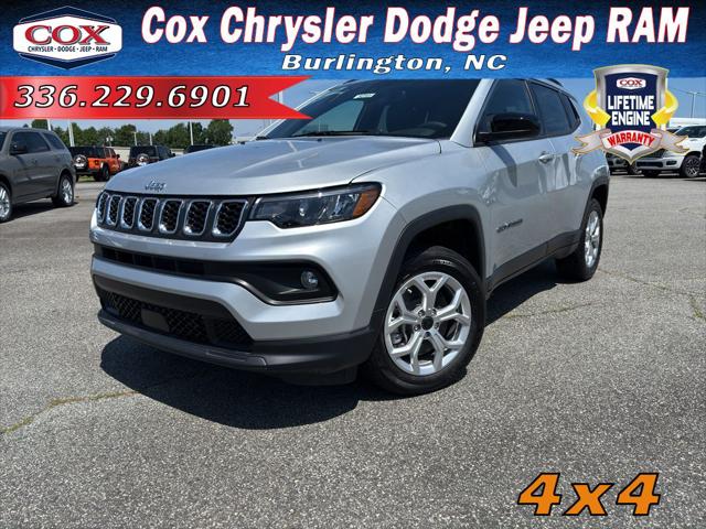 2025 Jeep Compass COMPASS LATITUDE 4X4