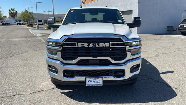 2025 RAM Ram 2500 RAM 2500 BIG HORN CREW CAB 4X2 64 BOX