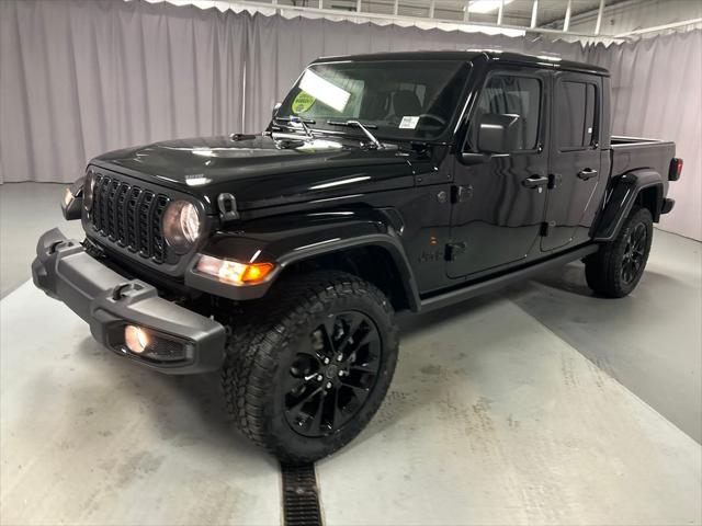 2025 Jeep Gladiator GLADIATOR NIGHTHAWK 4X4