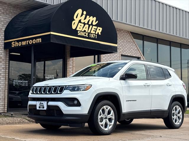 2025 Jeep Compass COMPASS LATITUDE 4X4