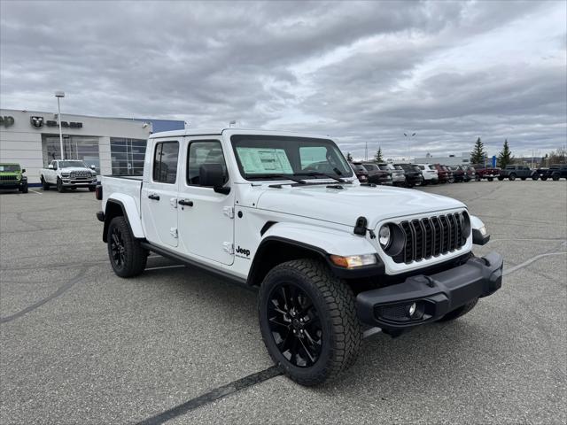 2025 Jeep Gladiator GLADIATOR NIGHTHAWK 4X4