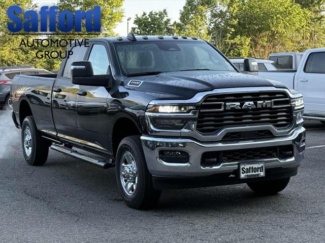 2025 RAM Ram 2500 RAM 2500 TRADESMAN CREW CAB 4X4 8 BOX