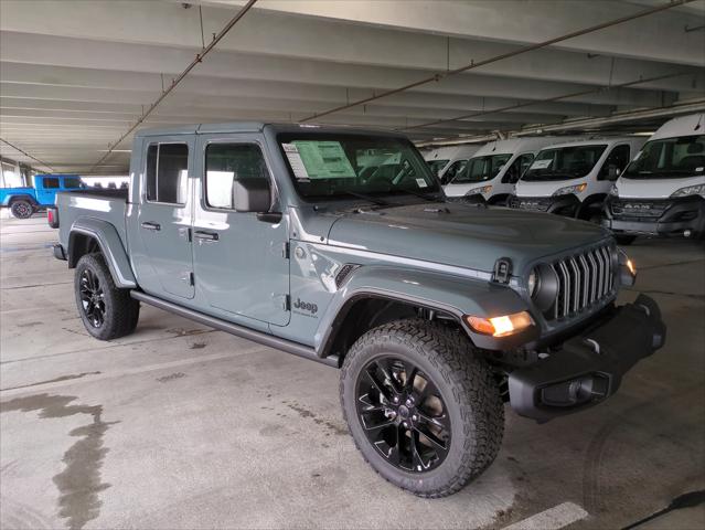2025 Jeep Gladiator GLADIATOR NIGHTHAWK 4X4