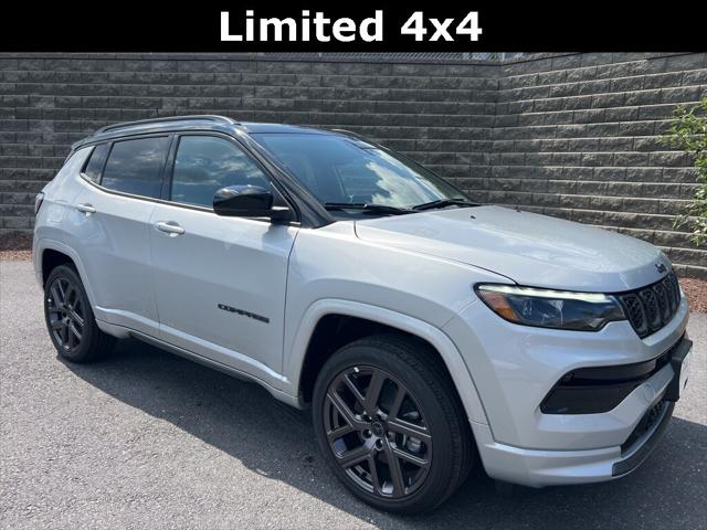 2025 Jeep Compass COMPASS LIMITED 4X4