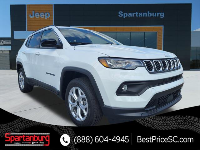 2025 Jeep Compass COMPASS LATITUDE 4X4