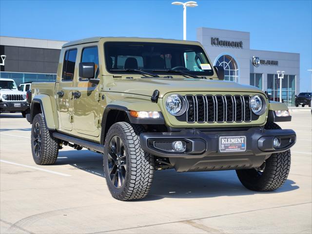 2025 Jeep Gladiator GLADIATOR NIGHTHAWK 4X4