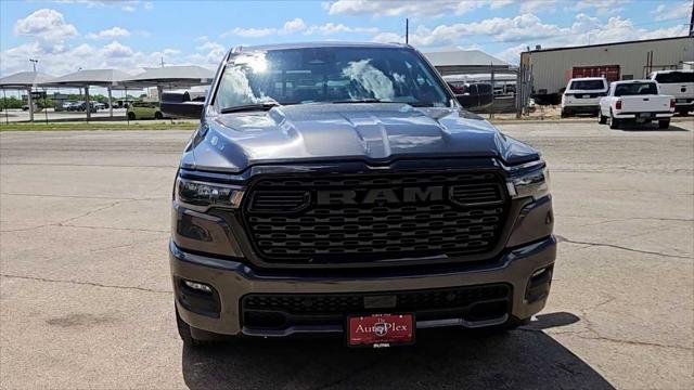 2025 RAM Ram 1500 RAM 1500 TRADESMAN QUAD CAB 4X2 64 BOX