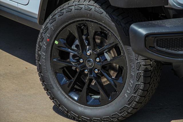 2025 Jeep Gladiator GLADIATOR NIGHTHAWK 4X4