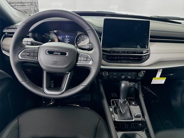 2025 Jeep Compass COMPASS LIMITED 4X4 2025 Jeep Compass COMPASS LIMITED 4X4