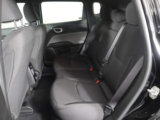 2025 Jeep Compass Sport 4x4