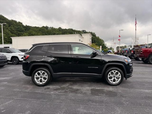 2025 Jeep Compass COMPASS SPORT 4X4