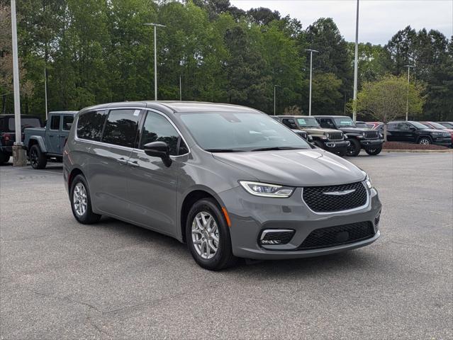 2025 Chrysler Pacifica PACIFICA SELECT
