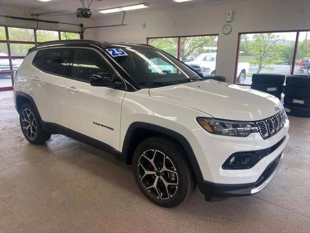 2025 Jeep Compass COMPASS LIMITED 4X4