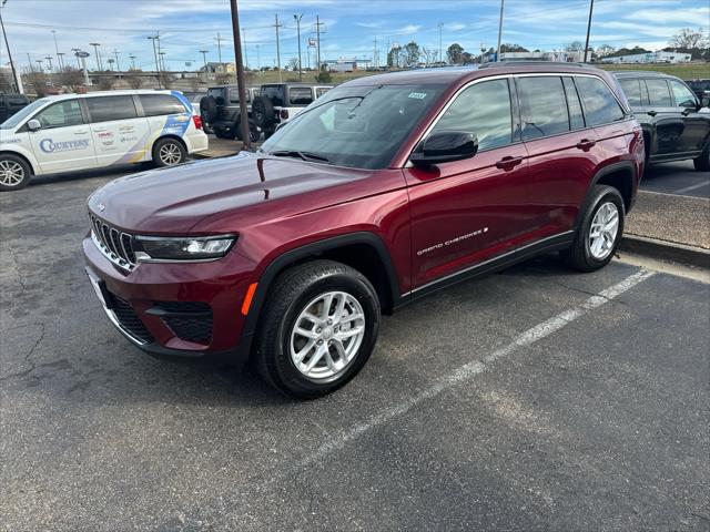 2025 Jeep Grand Cherokee GRAND CHEROKEE LAREDO X 4X2