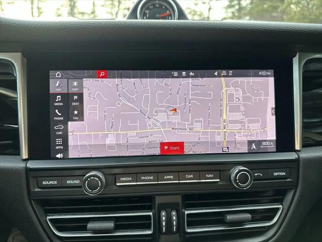 2020 Porsche Macan Standard