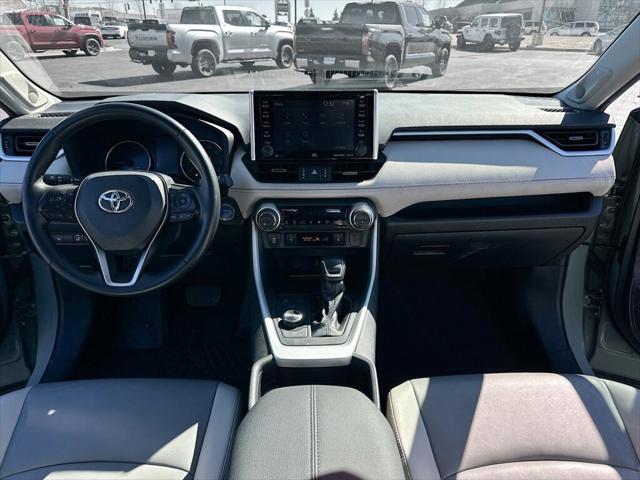 2021 Toyota RAV4 Hybrid XLE Premium