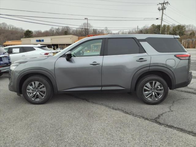 2023 Nissan Pathfinder S 4WD